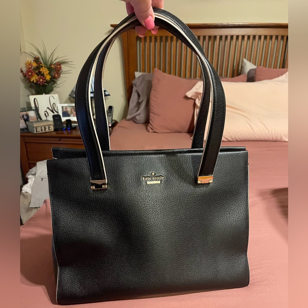 Adorable Kate Spade Bag